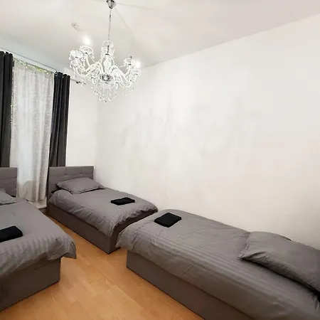 Frankfurt Messe 6 Betten Eg Apartamento *